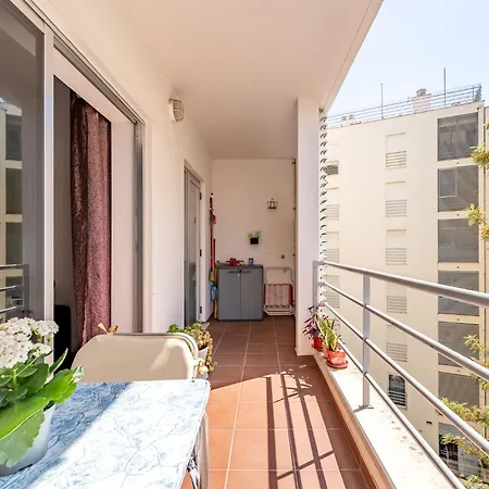 Holiday Home Portimão Apartamento *