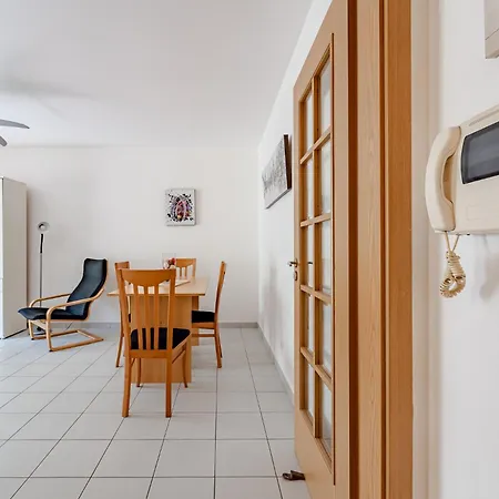 Holiday Home Portimao ポルティマン